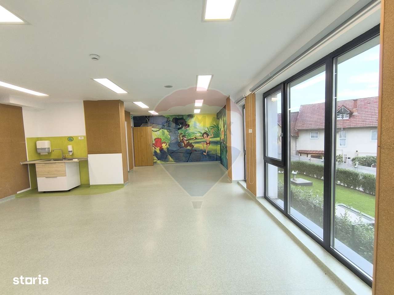 Spațiu comercial de vanzare-11