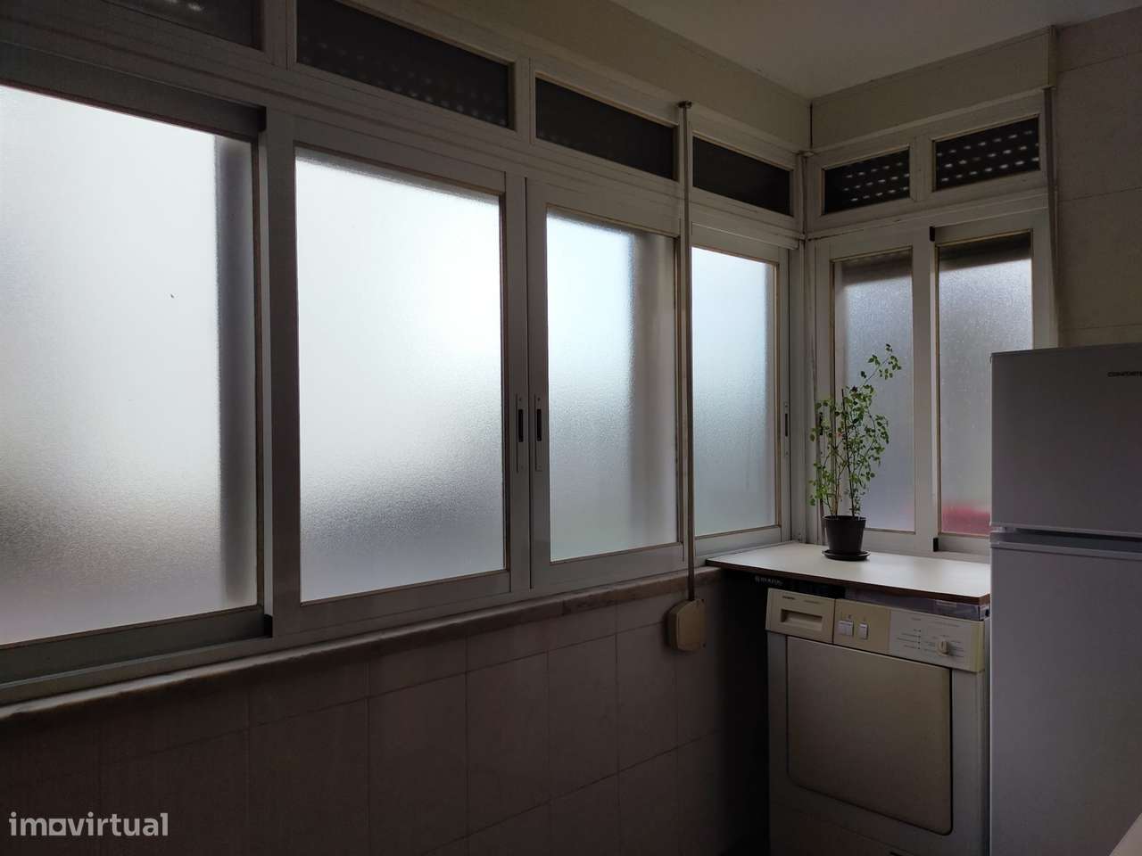 Apartamento T2 Venda em Rio de Mouro,Sintra-8