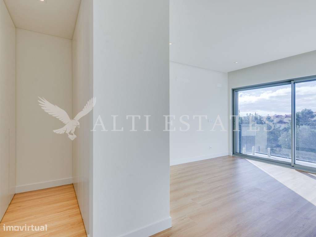 Moradia Contemporânea T4 com Acabamentos Premium e Vista 360º em Mu...-36
