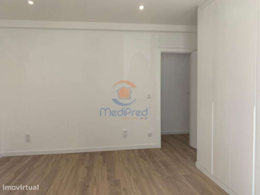 Apartamento T3 totalmente remodelado | Amadora-29