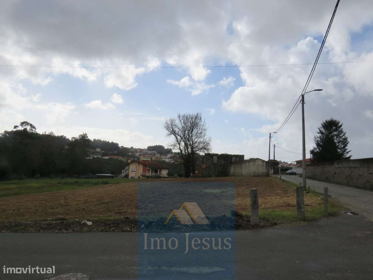 Terreno para construção com 2800 metros em Perosinho-5