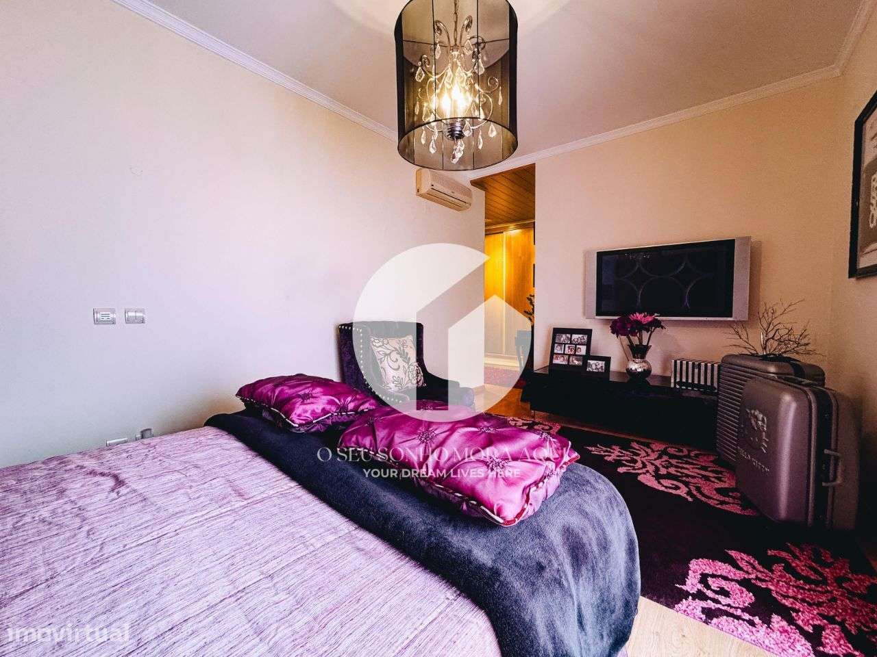 Moradia T4 de luxo mobiliada à venda em Olhão-23