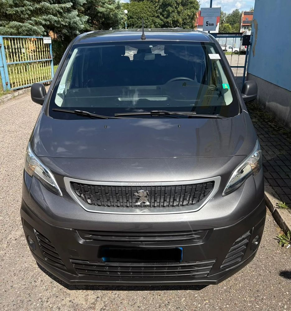 Peugeot Traveller 2018