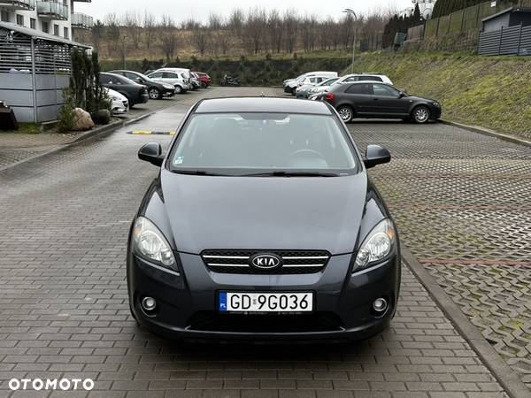 Kia Pro_cee'd 1.6 Comfort + - 2