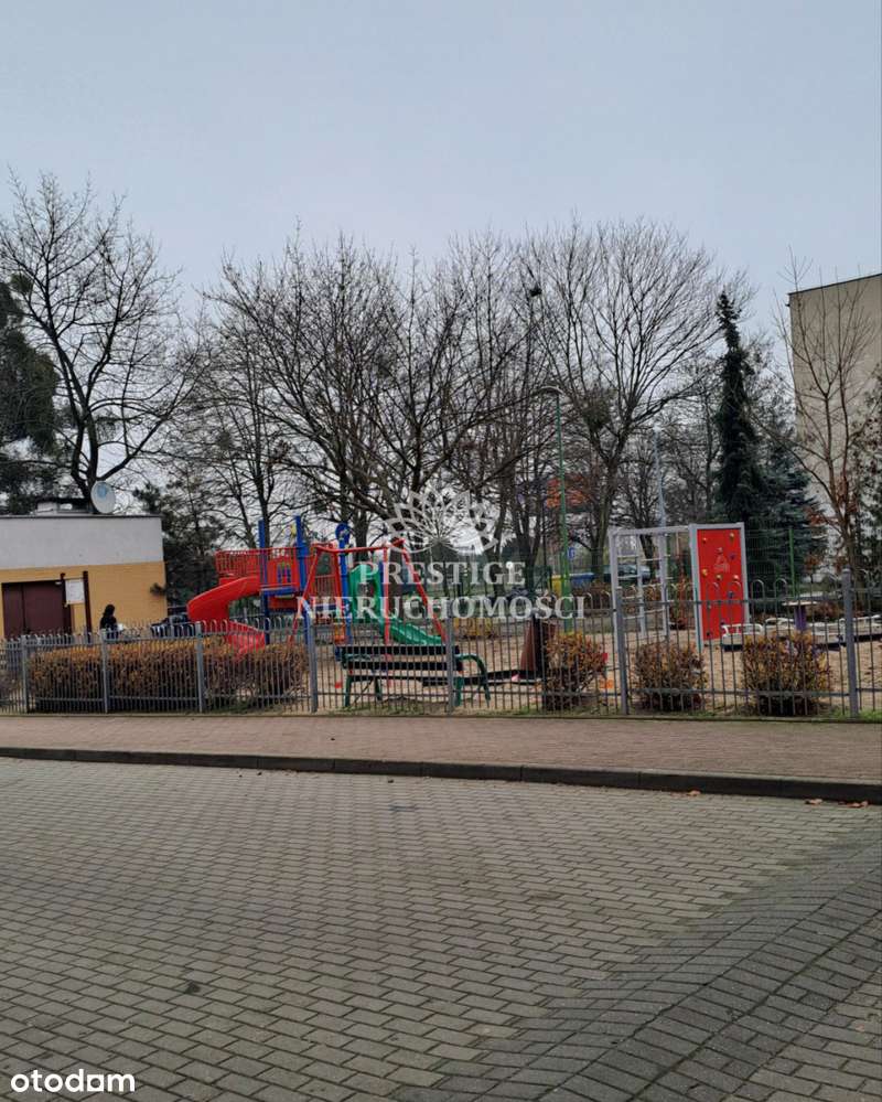 Mieszkanie z miejscem postojow. w garażu podziem.-19