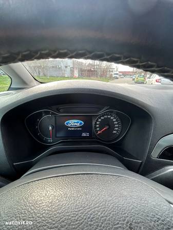 Ford Galaxy 2.0 TDCi Powershift Titanium - 10