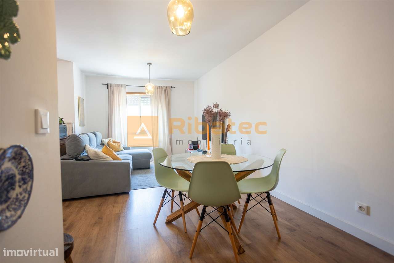 Apartamento T3 no Monte da Caparica-8