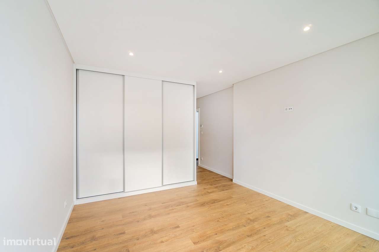 Moradia T3 Venda em Barcarena,Oeiras - Grande imagem: 5/22