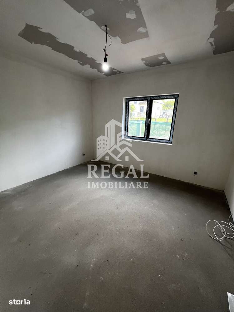 Casă de vânzare în Buituri – ideală pentru personalizare-7
