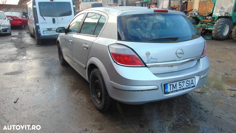 Haion Opel Astra H hatchback 1.6 benzina cod motor Z16XEP an 2006 - 1