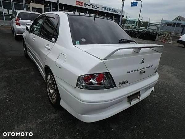 Mitsubishi Lancer Evolution - 4