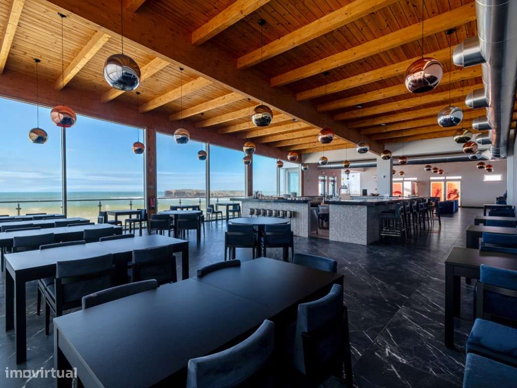 Edifício 1ª linha de mar - Peniche - opções múltiplas de investimento - Grande imagem: 4/60