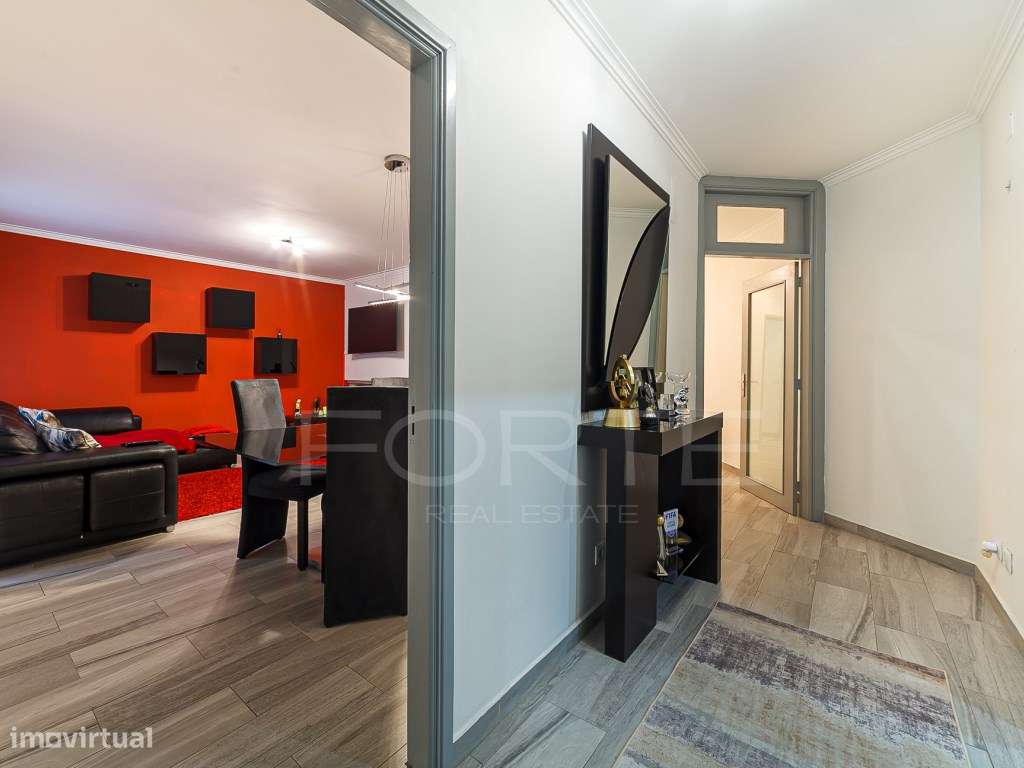 Apartamento T2 em São João da Madeira-9