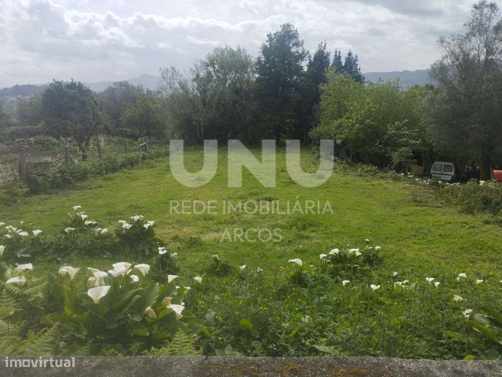 Terreno urbanizável em Távora (São Vicente)-0