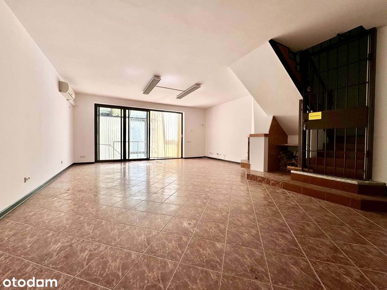 Dom mieszkalno-biurowy z basenem do własnej aranżacji | Mokotów-3