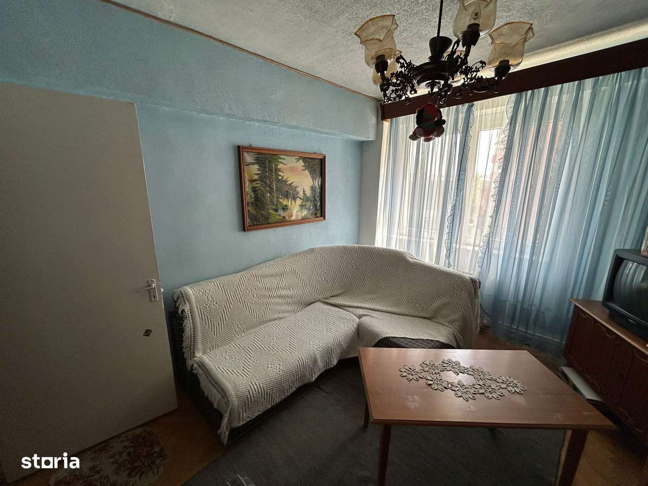 Apartament 3 camere, etaj 2 - Ampoi 2-3