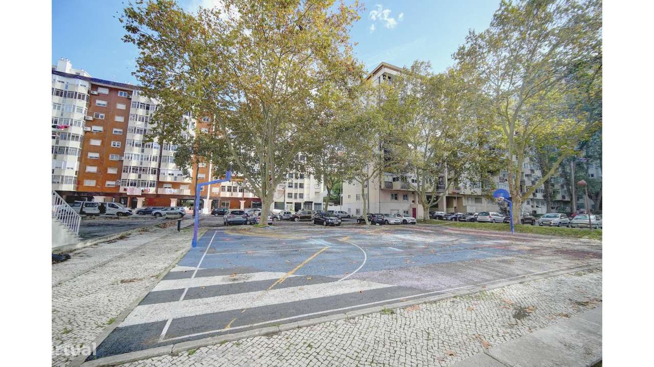 Apartamento T2 em Lisboa-23