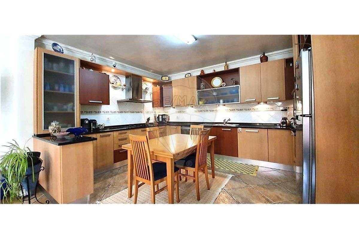 Moradia T3 para venda-5