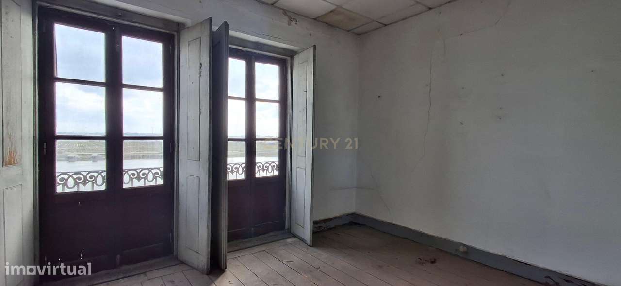 Prédio|Centro Coruche|Vista Rio - Grande imagem: 2/30