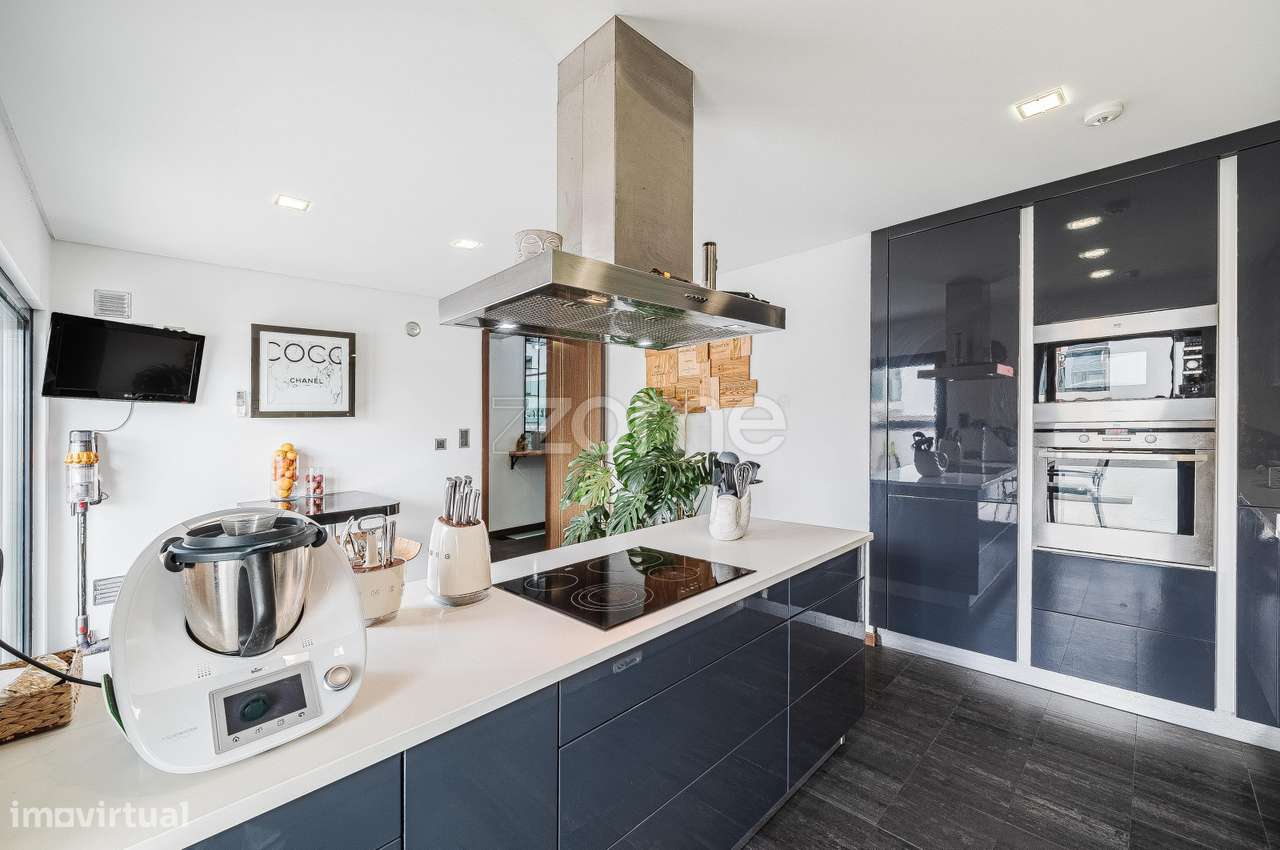 Moradia T3+1 em Condomínio Privado | Oeiras-12