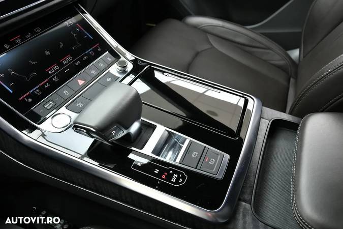 Audi Q8 3.0 50 TDI quattro Tiptronic - 15