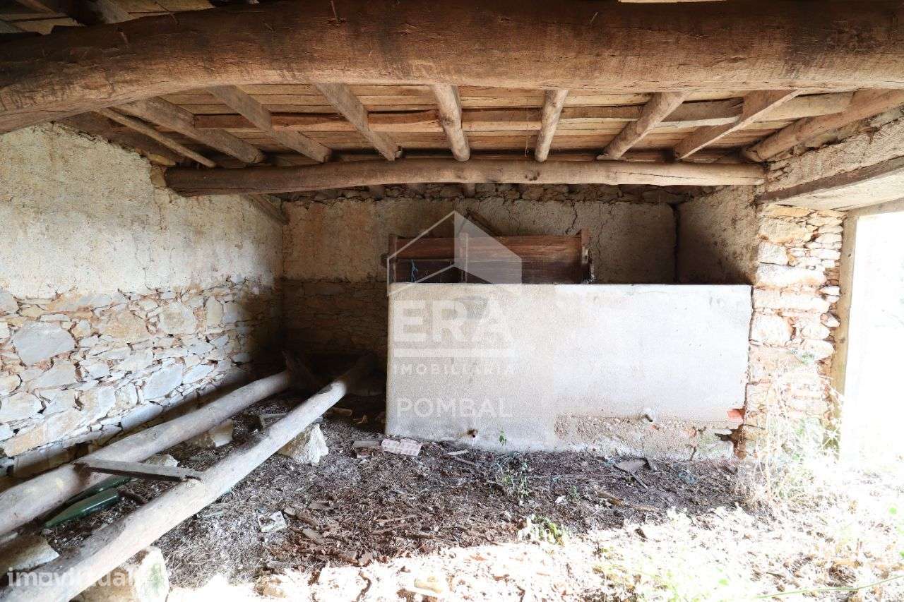 Moradia T3 localizada em Vila Cã, Pombal-26