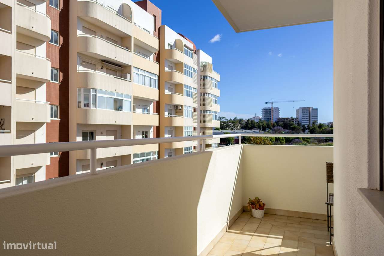 Apartamento T2 na Urbanização da Raminha em Portimão!-34