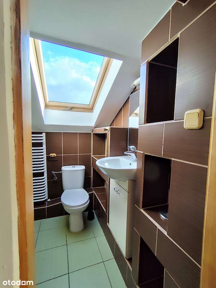 Dom przy ul. Katowickiej – idealny na działalność lub usługi!-15