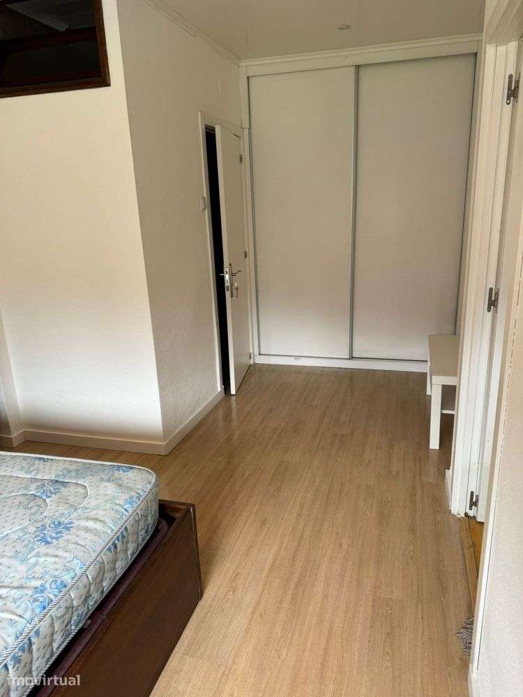 Apartamento T1 no Campo 24 de Agosto - Grande imagem: 4/7