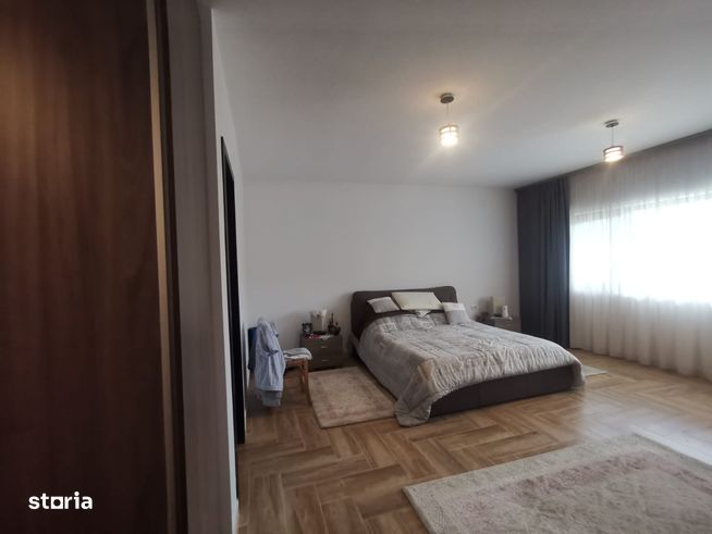 Vila P+E, Bascov/Valea Ursului, teren 1017mp, partial mobilata-10