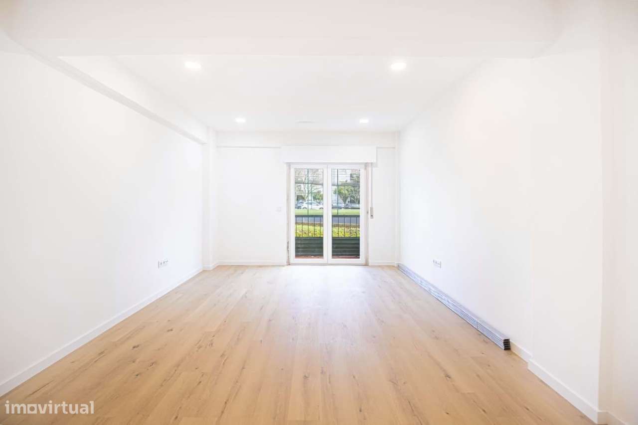 Onde o Seu Próximo Capítulo Começa – Apartamento T2 com Suíte | Rincho - Grande imagem: 5/27