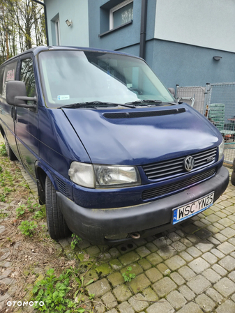 Volkswagen Transporter - 1