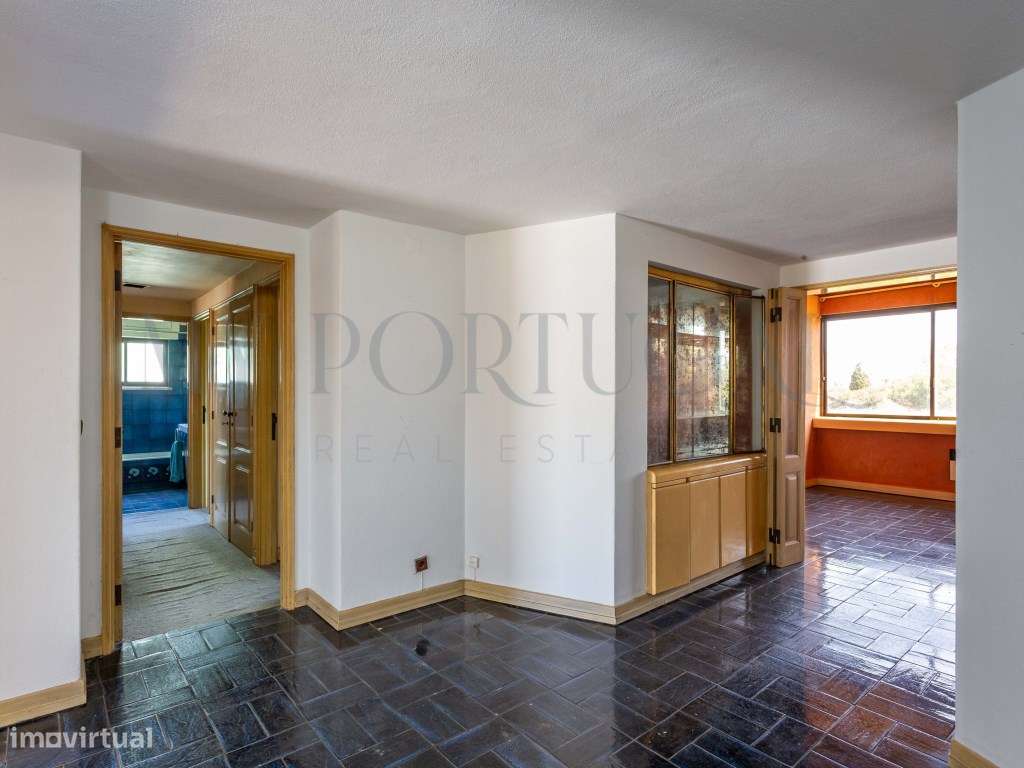 Apartamento T3 com Duas Varandas e Vista Privilegiada - Cascais - P...-3