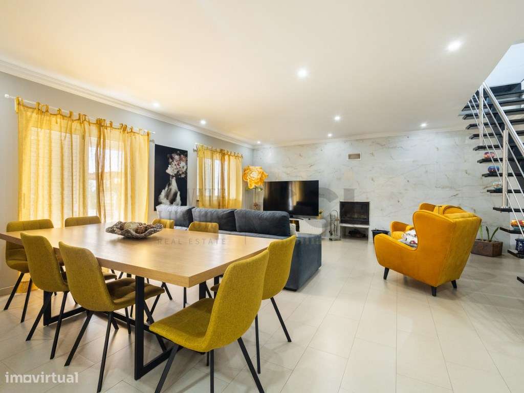 Moradia térrea encantadora T6 luminosa c/ anexo, piscina e terreno ... - Grande imagem: 4/47