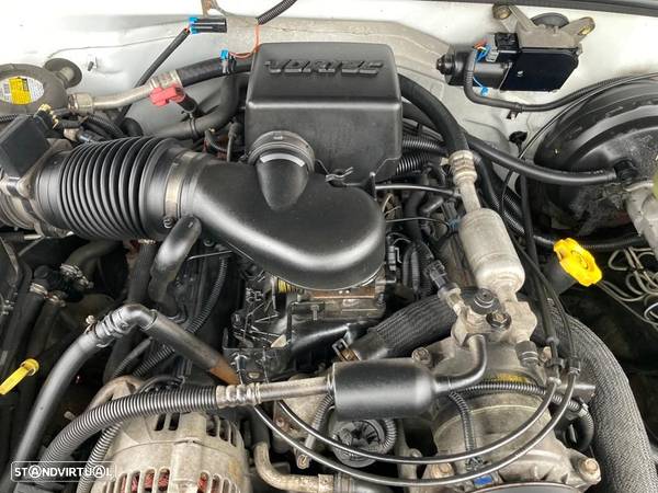 Chevrolet Tahoe 5.7 V8 Sport 4X4 - 28