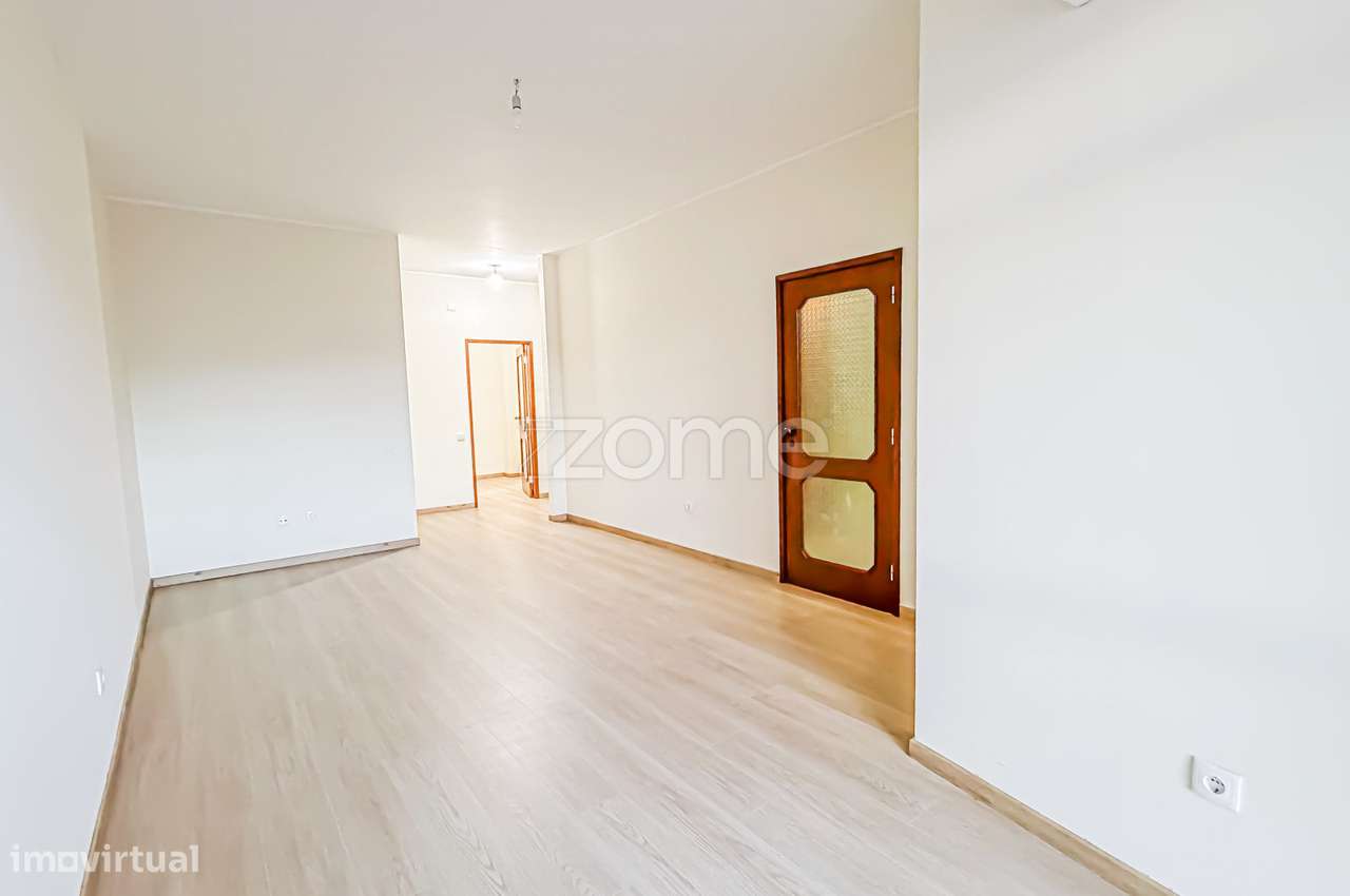 Arrendamento l Apartamento T3 junto ao Marquês - Grande imagem: 4/24