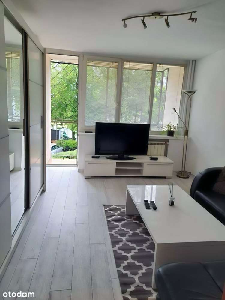 2 pokoje z balkonem w pełnym rozkładzie-2