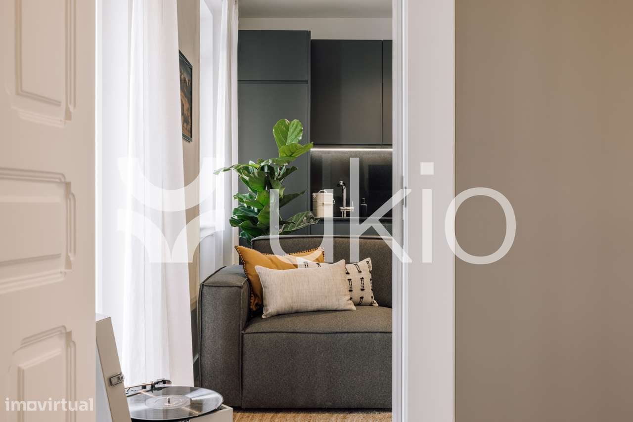 Apartamento T1 com terraço comum em Campo Pequeno - Grande imagem: 5/24