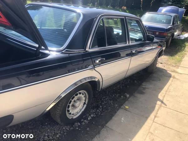 Mercedes-Benz W123 - 5