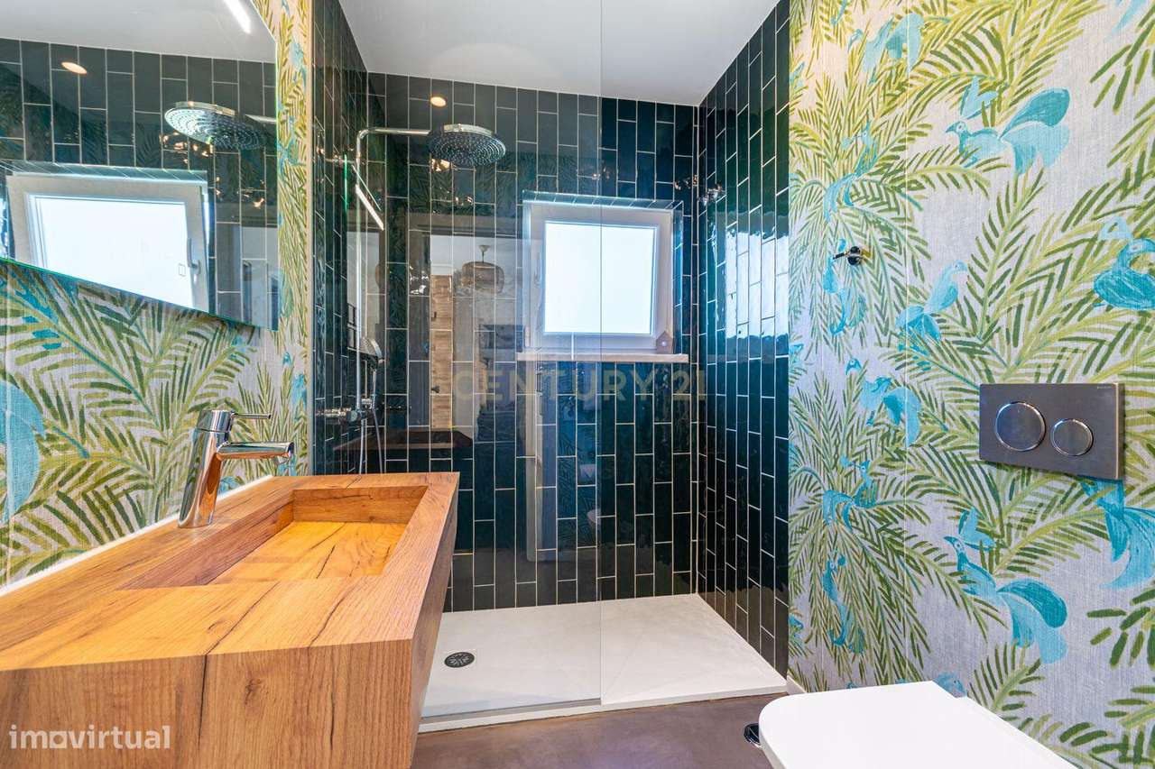 Charme Tradicional • Conforto Moderno • Energia Solar Inteligente (202-25