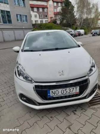 Peugeot 208 1.2 PureTech Style - 9