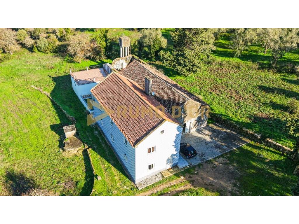 Quinta para Venda com Grande Potencial em Castanheira do Ribatejo-53