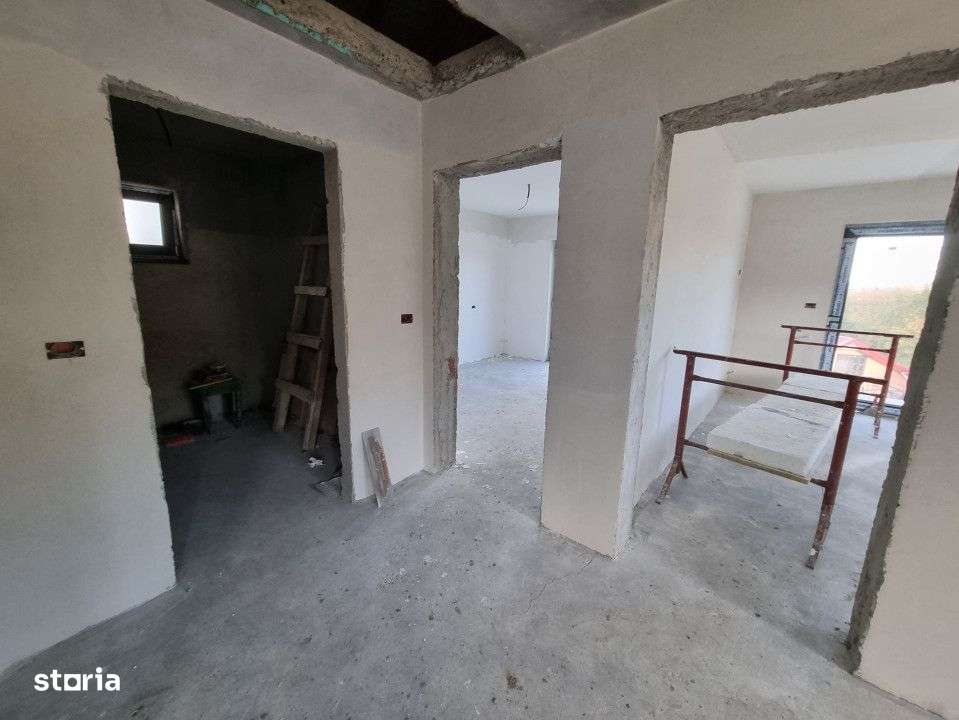 Casa Barati Demisol + 1 etaj, ( garaj, pivnita)-6