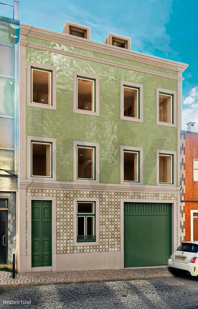 Moradia T4 com Projeto Aprovado | Garagem, jardim e piscina | Reabilit - Grande imagem: 2/15