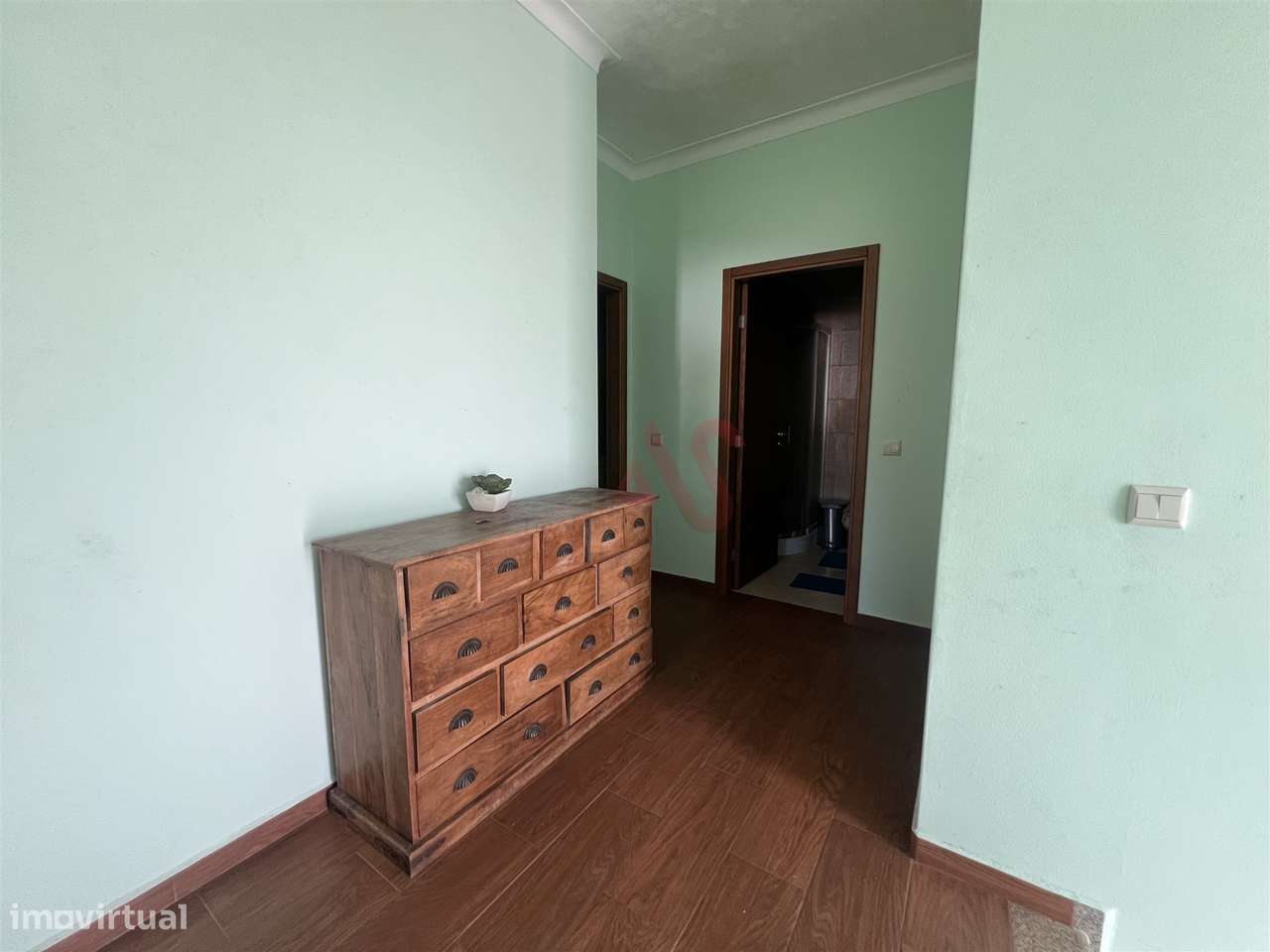 Moradia T4 com Piscina e Terreno de 2.407m² | Raimonda, Paços de Ferre-36