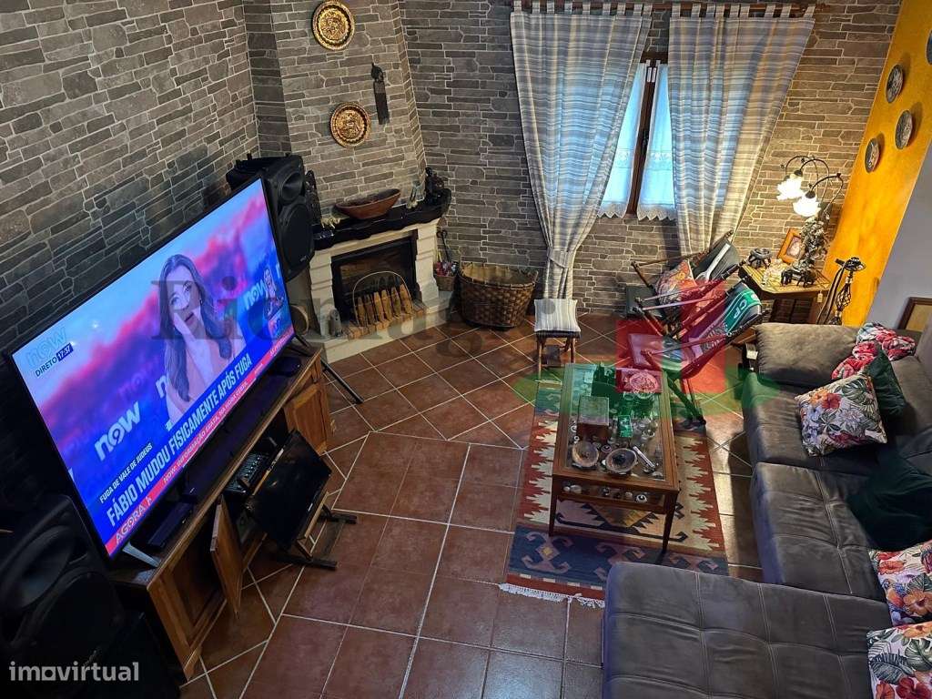 Moradia V3 com Garagem, Jardim e Piscina no Alto da Serra - Rio Maior - Grande imagem: 5/38