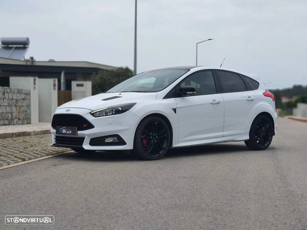 Ford Focus 2.0 TDCi ST-2 - 4