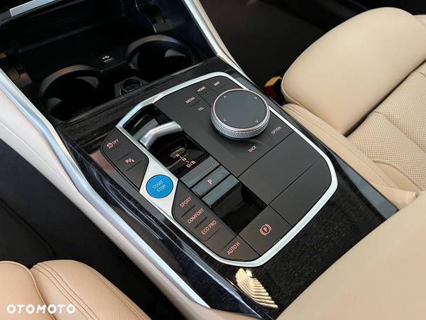 BMW i4 eDrive 40 M Sport - 17