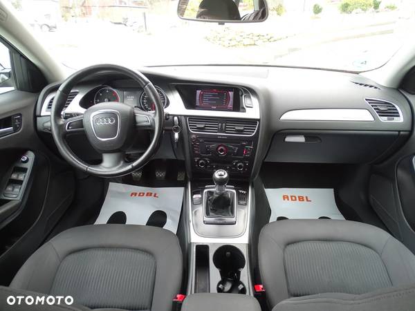 Audi A4 Avant 2.0 TDI DPF quattro Ambiente - 9