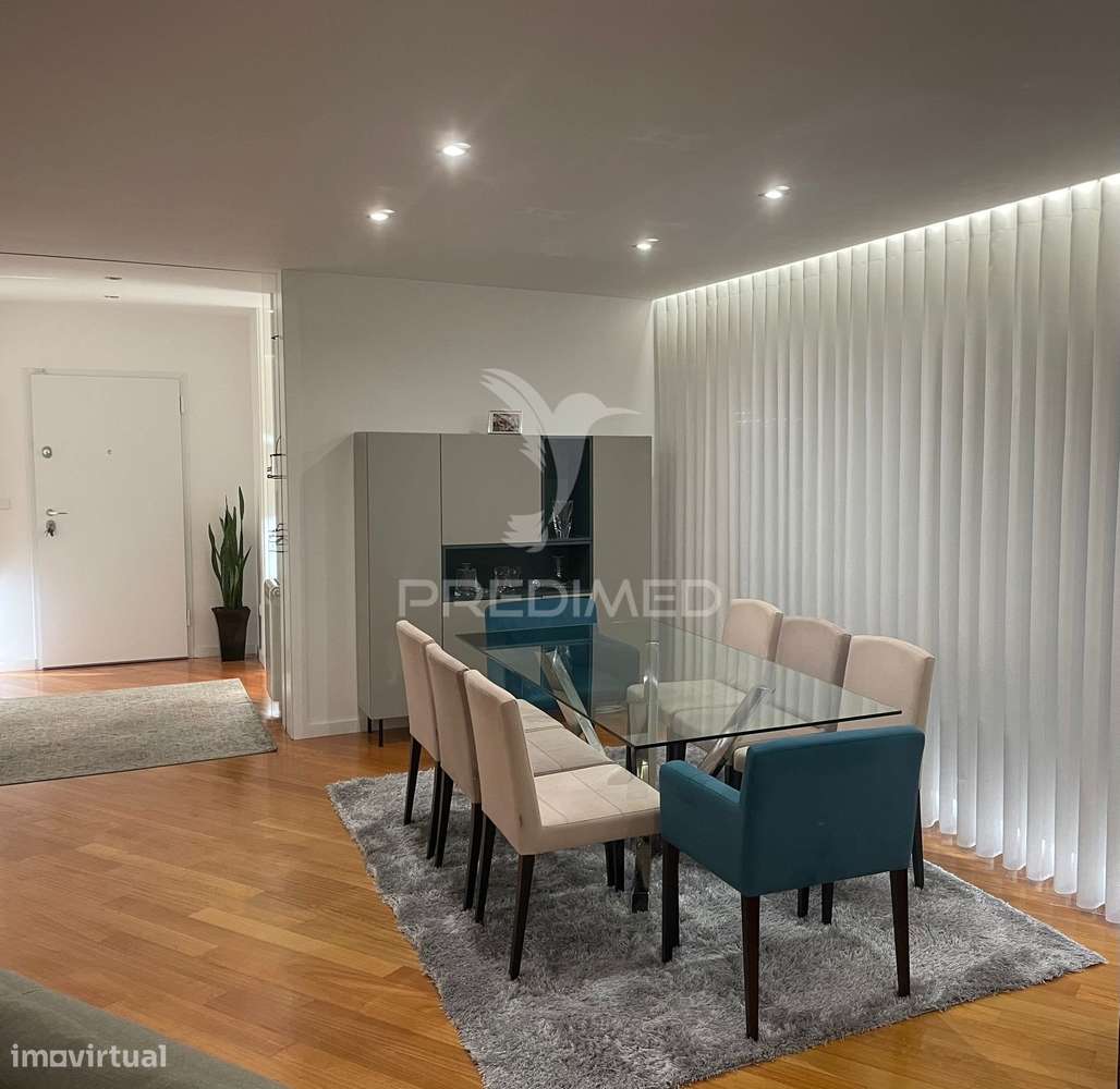 Apartamento T3 totalmente mobilado para Arrendamento a 50 metros da... - Grande imagem: 3/19